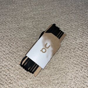 Black Shoelaces men’s onclouds black